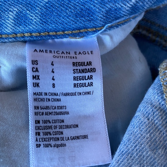 American Eagle Mom Jeans - Picture 3 of 4